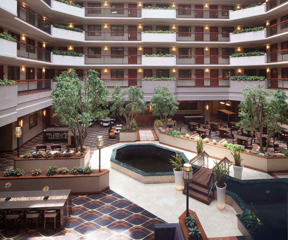 Embassy Suites by Hilton Dallas Near the Galleria - photo 4