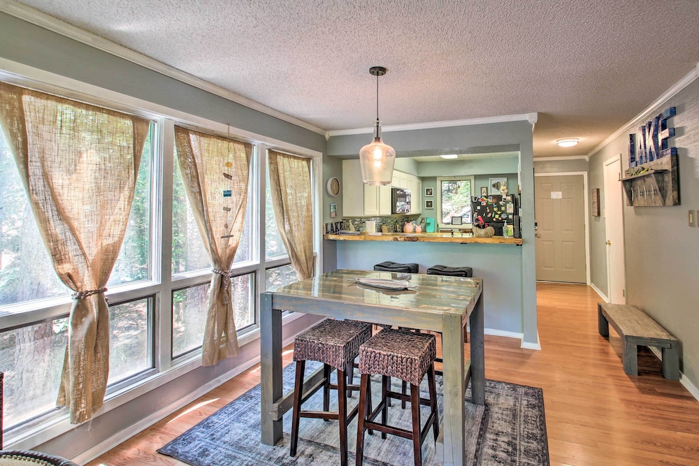 Mount Ida Condo w Balcony Resort Amenities - photo 5