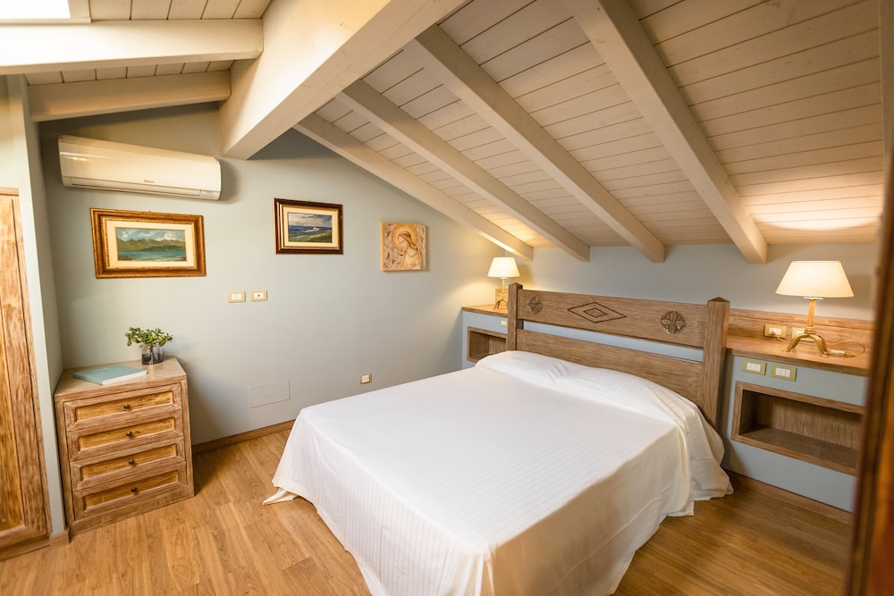 Corte del Passone - carbon neutral hotel in Montevecchia