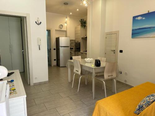 Il Delfino Apartment — 4-Star Luxury Hotel in Giardini-Naxos, Italy
