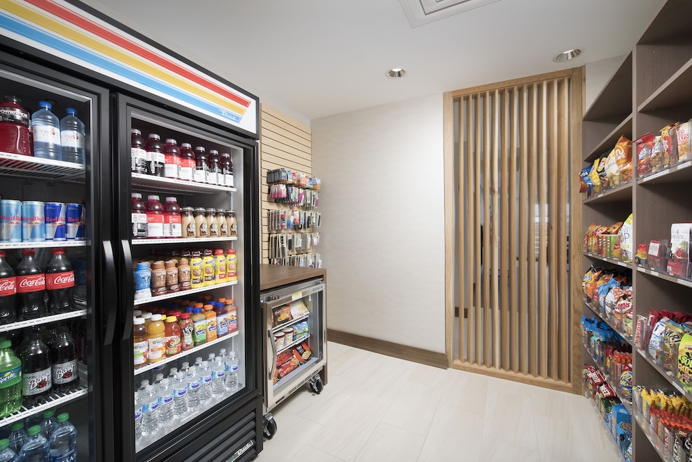 Holiday Inn Express & Suites San Antonio North Windcrest by IHG - photo 19