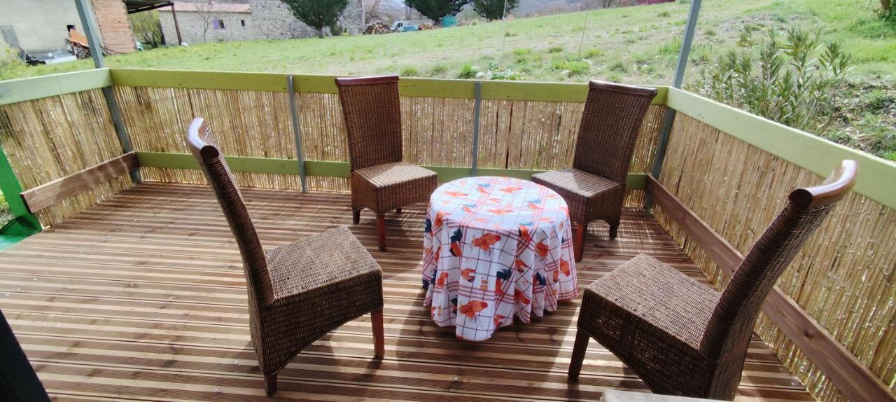 Chalets Dans Le Luberon — Unknown City — photo 5