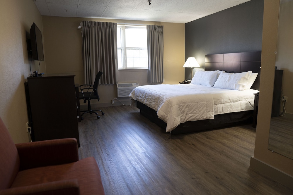 Framingham Inn - photo 12