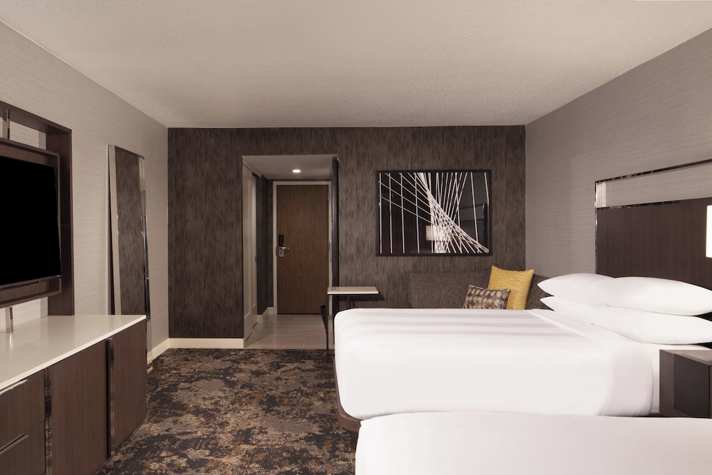 Dallas Fort Worth Airport Marriott - photo 8