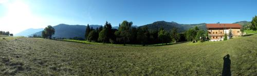 Schrandl Apartment Penningberg — 4-Star Luxury Hotel in Hopfgarten Im Brixental, Austria