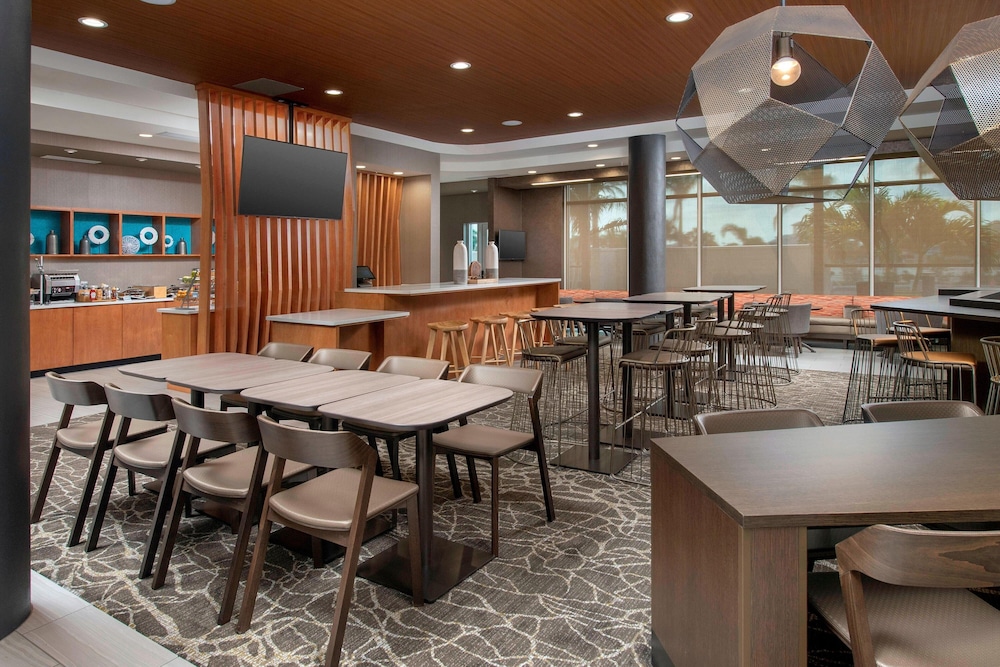 SpringHill Suites by Marriott Punta Gorda Harborside - photo 20