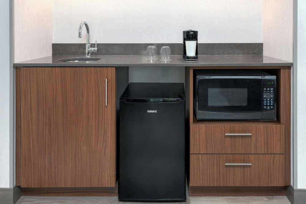 Courtyard By Marriott Danbury - photo 14