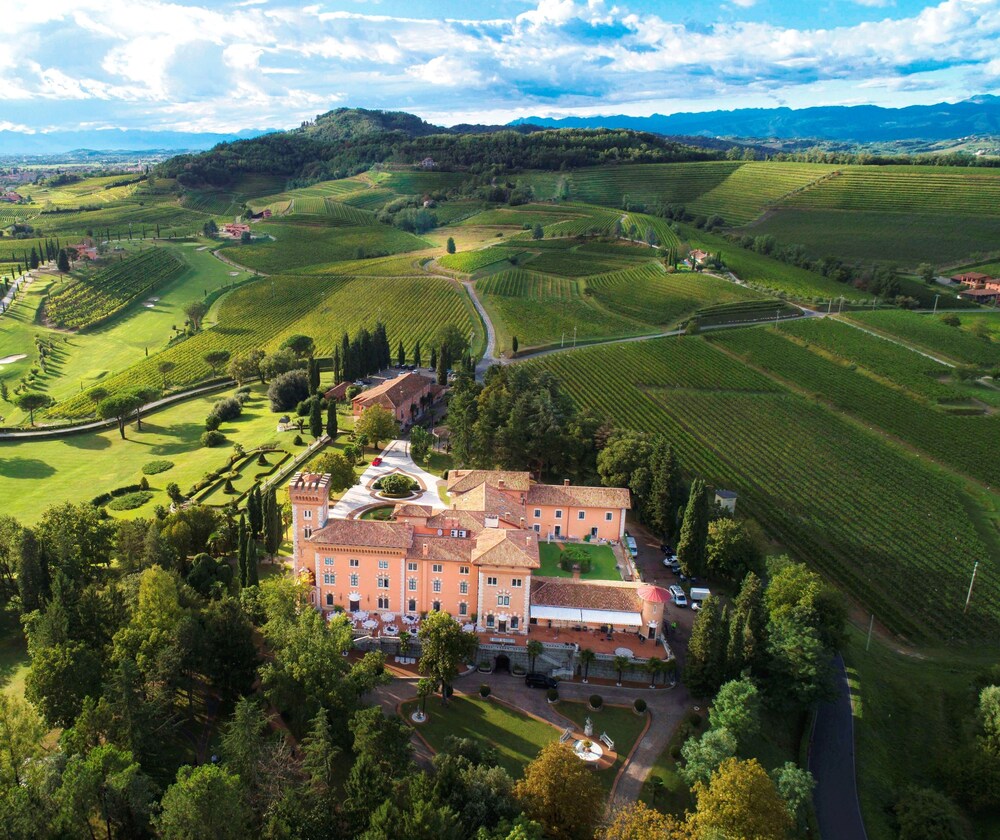 Castello di Spessa Golf & Wine Resort — hotel in Capriva Del Friuli