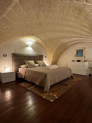 Moh Il Maniero — 4-Star Luxury Hotel in Grottaglie, Italy
