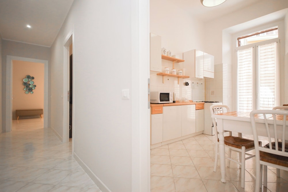 Rome Flat 42 By Ghor — 4-Star Luxury Hotel in Rome, Italy