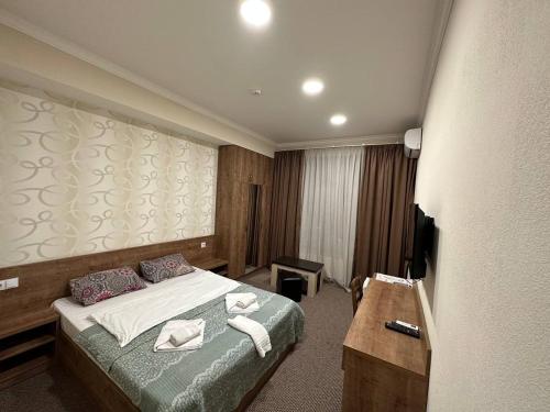 5 Rooms near 300 Aragveli metro station