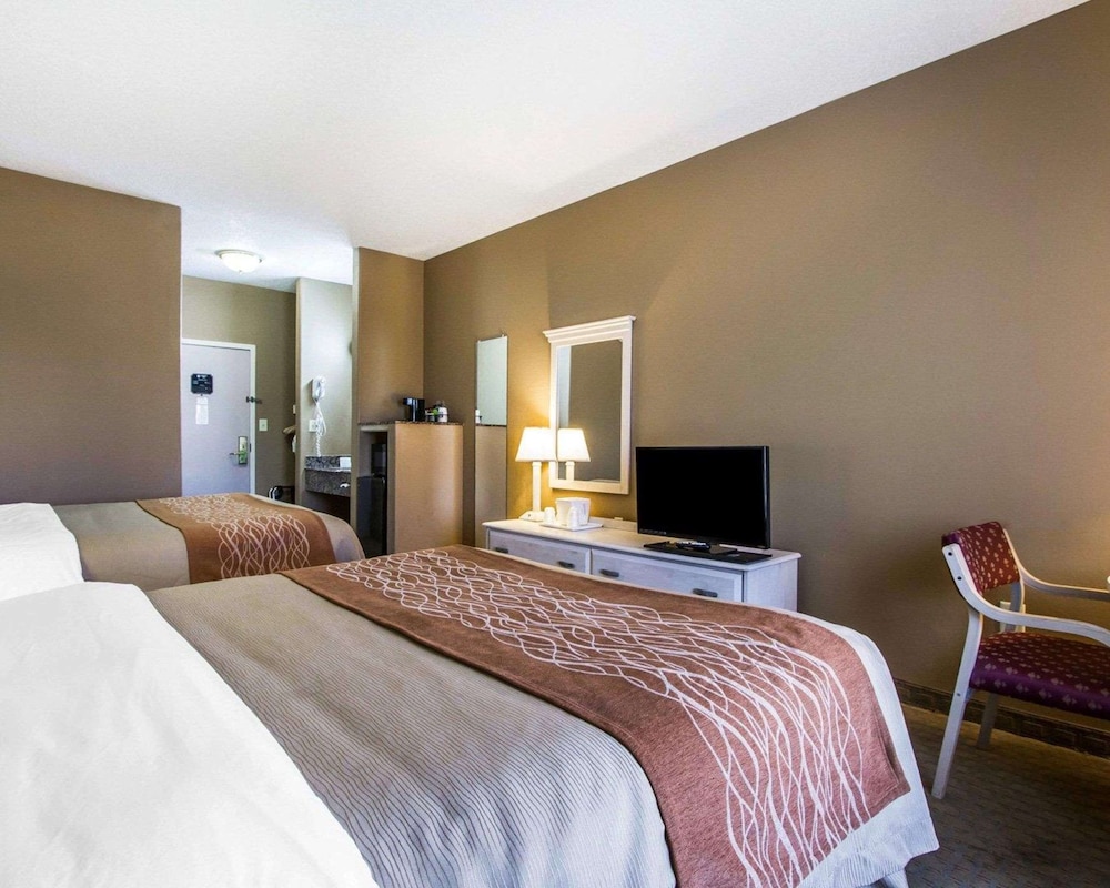 Quality Inn Columbia I 65 - photo 9