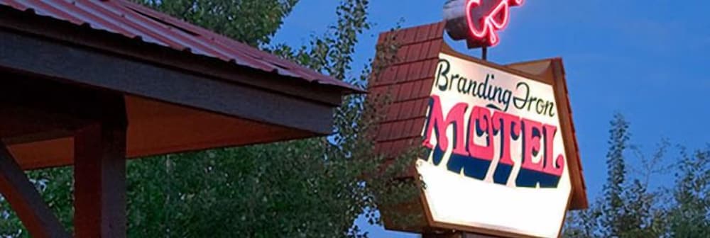 Branding Iron Motel - photo 22