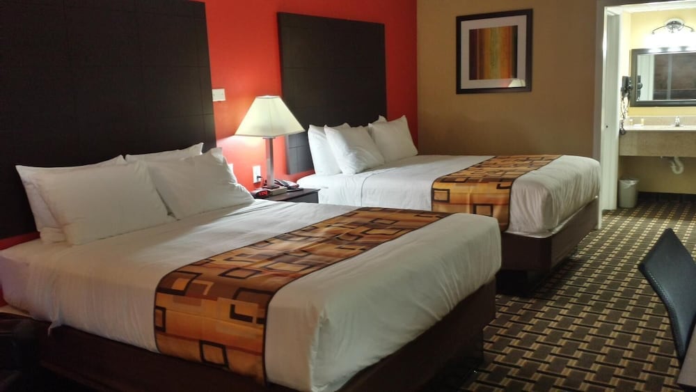 Days Inn by Wyndham Henryetta - photo 12