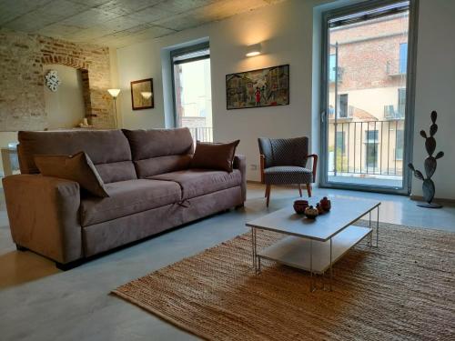 Recinto Nobili 2 private parking vista cortile — 4-Star Luxury Hotel in Asti, Italy