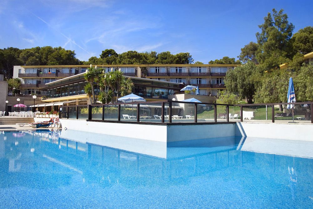 Aparthotel Comtat Sant Jordi in Castell-Platja D'aro, Spain