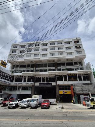 Hotel Supreme Mall & Events Center in Baguio, Philippines