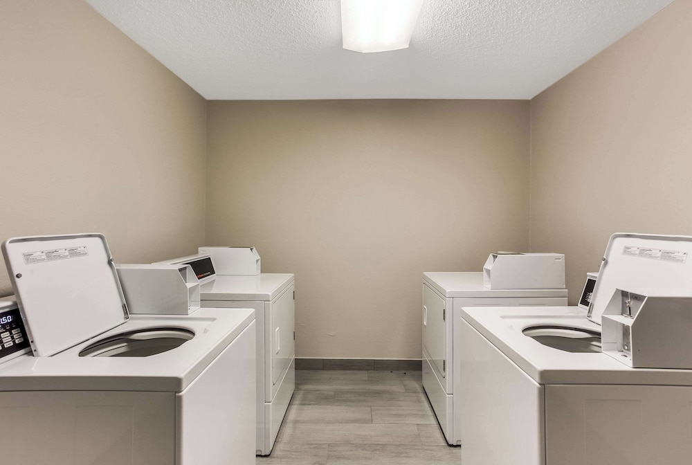 MainStay Suites Bourbonnais Kankakee - photo 27
