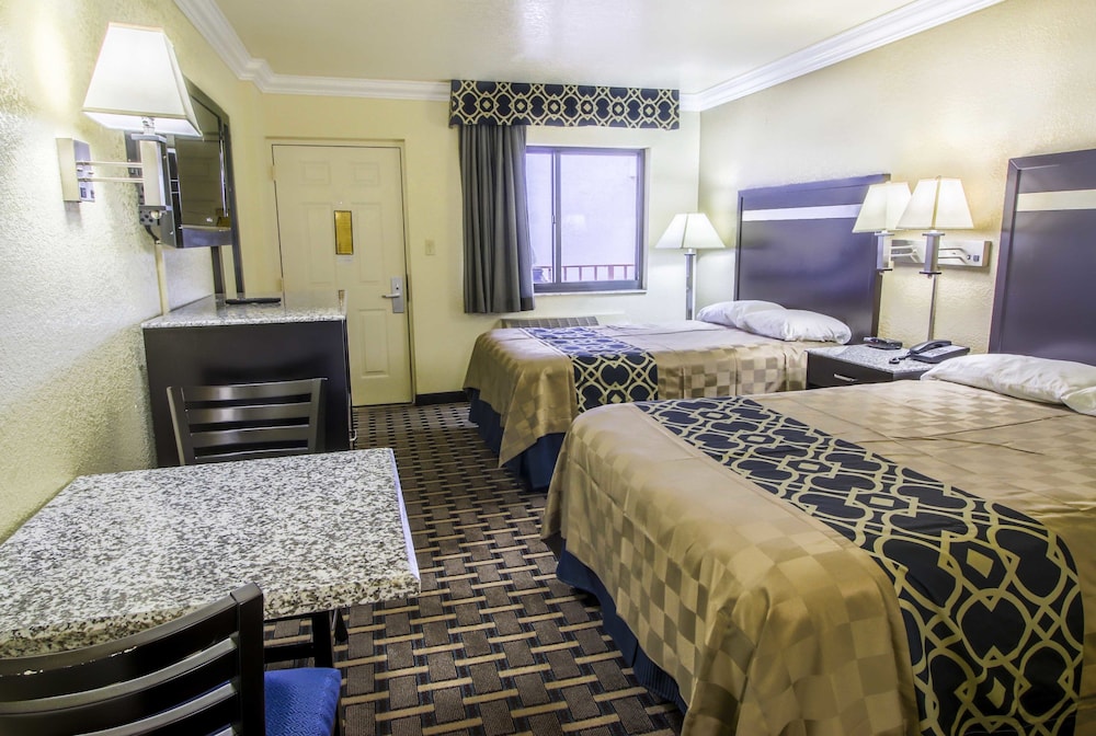 Inn of America Palm Beach Gardens - photo 8