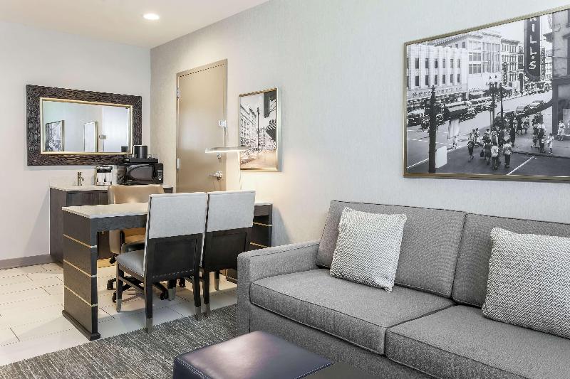 Embassy Suites by Hilton Syracuse Destiny USA - photo 85