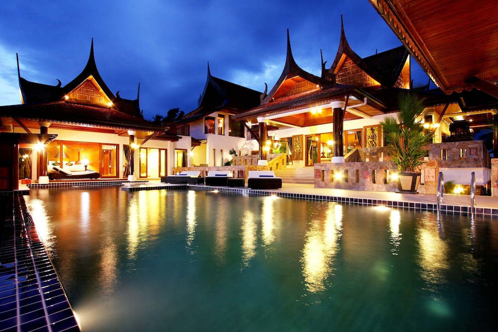 Reuan Thai Villa — 5-Star Luxury Hotel in Patong, Thailand