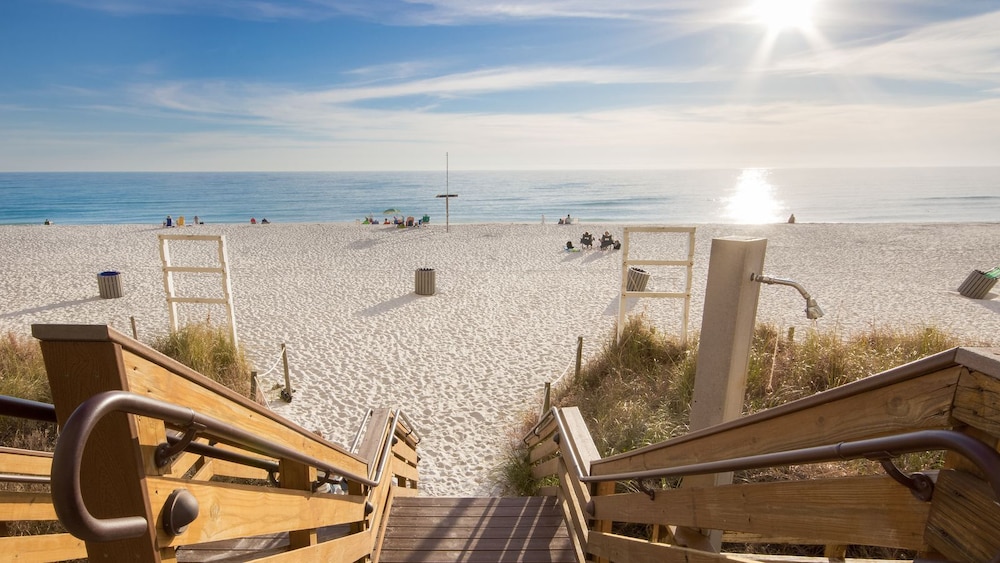 Tidewater Beach Luxury Penthouse With Resort Amenities and a View - photo 39