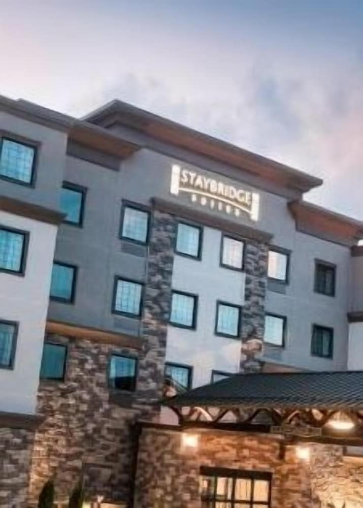 Staybridge Suites Wisconsin Dells Lake Delton by IHG - photo 45