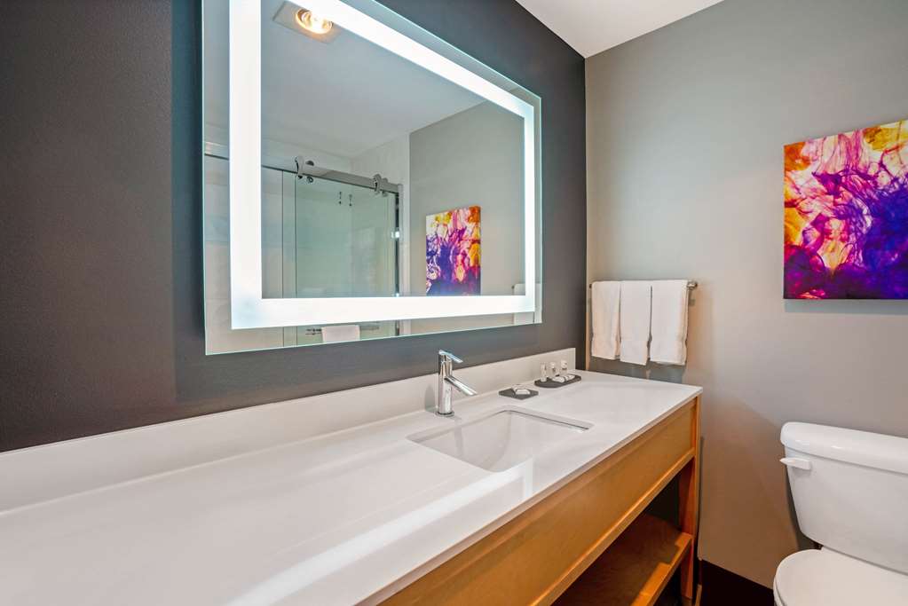 La Quinta Inn & Suites by Wyndham Seattle Federal Way - photo 17