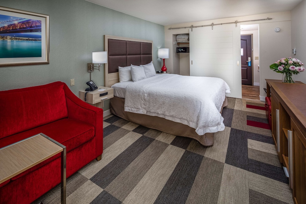 Hampton Inn San Francisco Airport - photo 9
