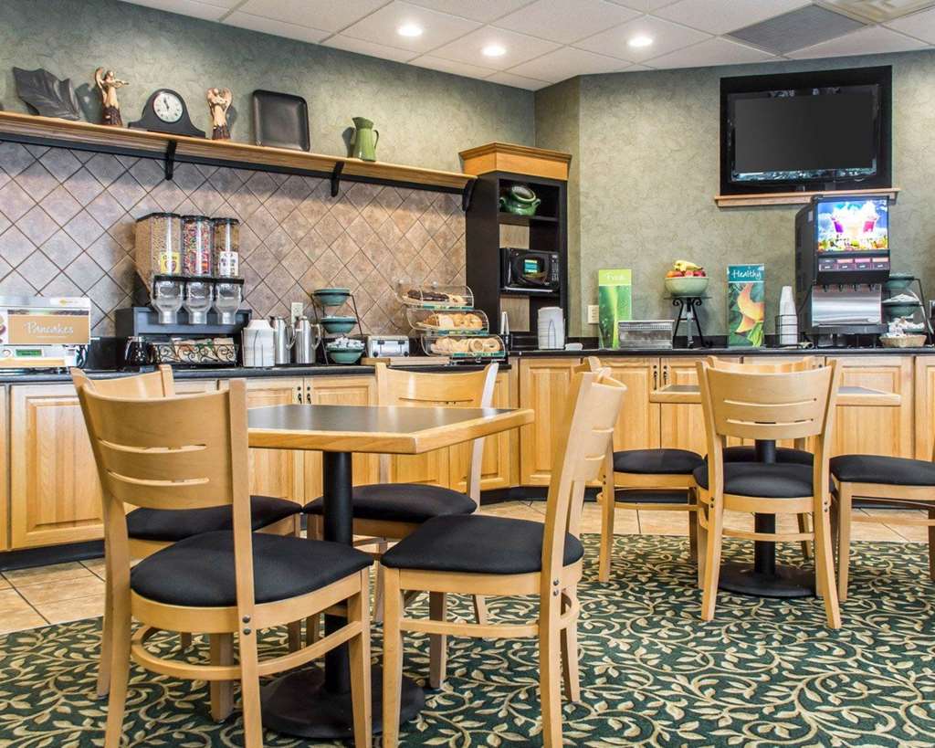 Quality Inn Geneseo - photo 31