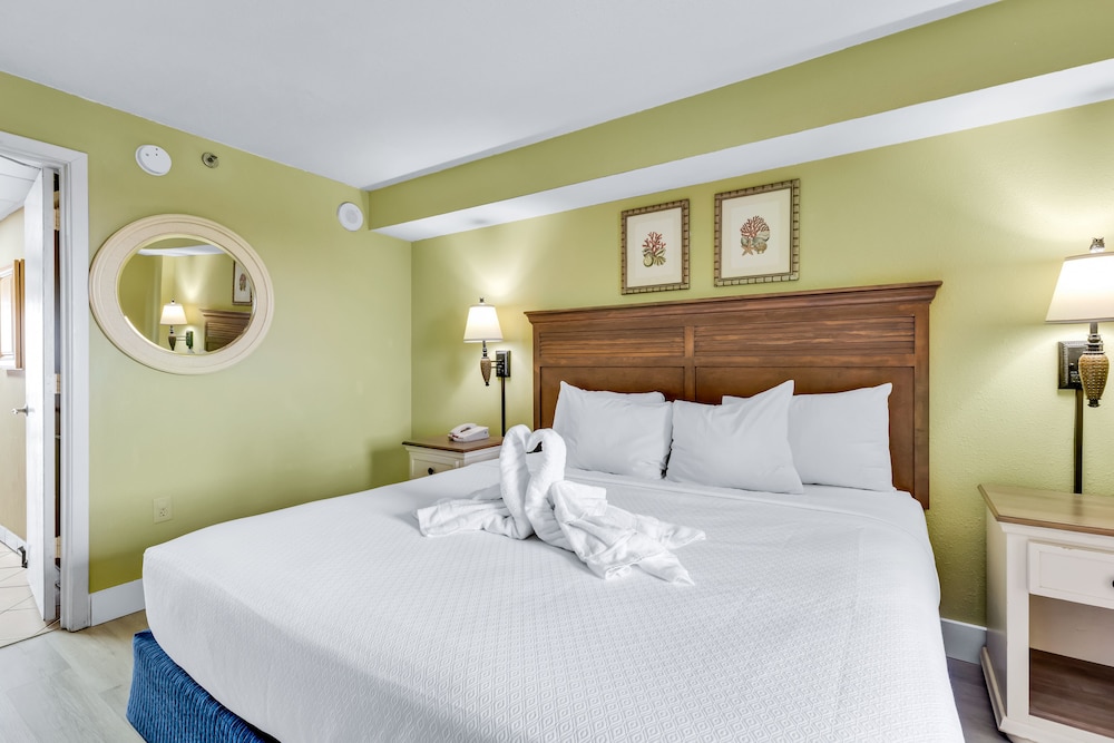 Beach front Condos Located in the Caribbean Resort with Pool and Lazy River - photo 3