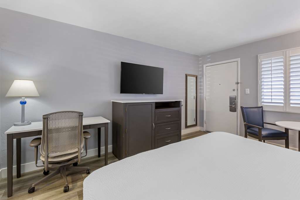 Best Western Space Age Lodge - photo 12