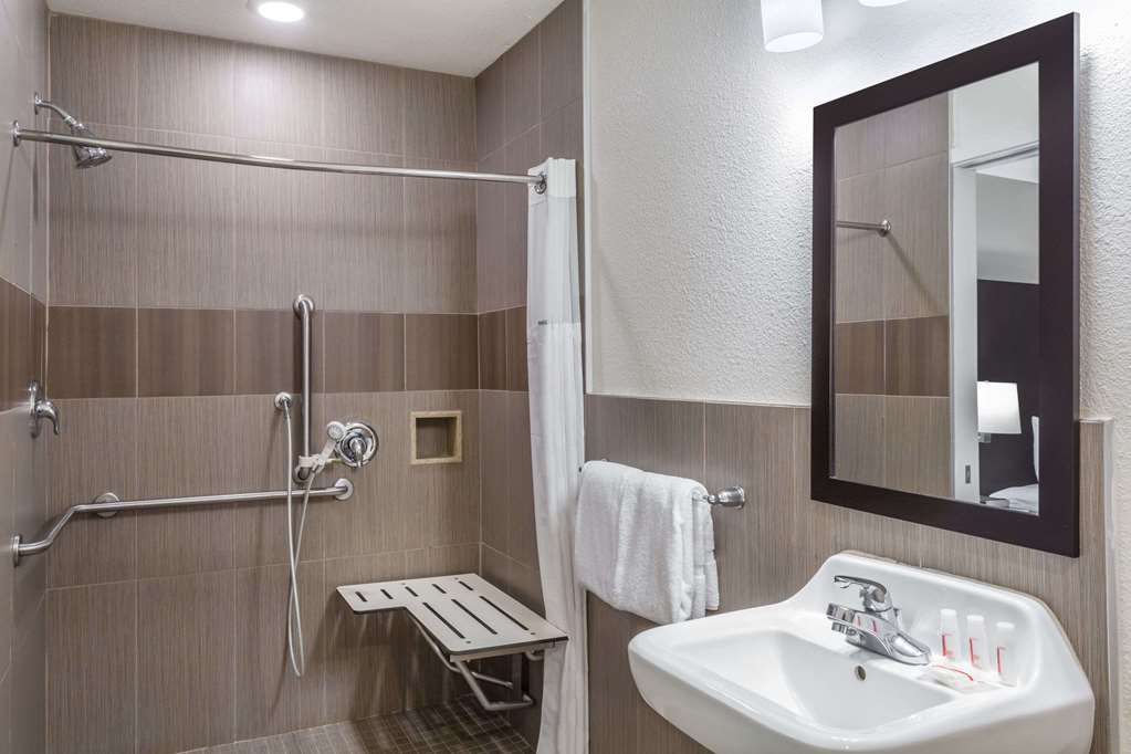 Ramada by Wyndham Monterey - photo 8