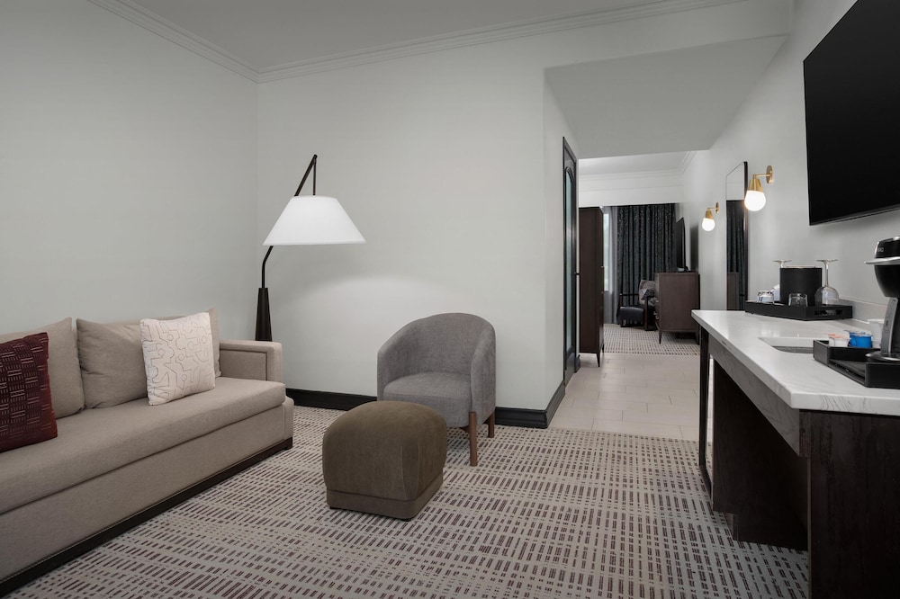 La Bellasera Hotel & Suites Paso Robles Tapestry by Hilton - photo 41