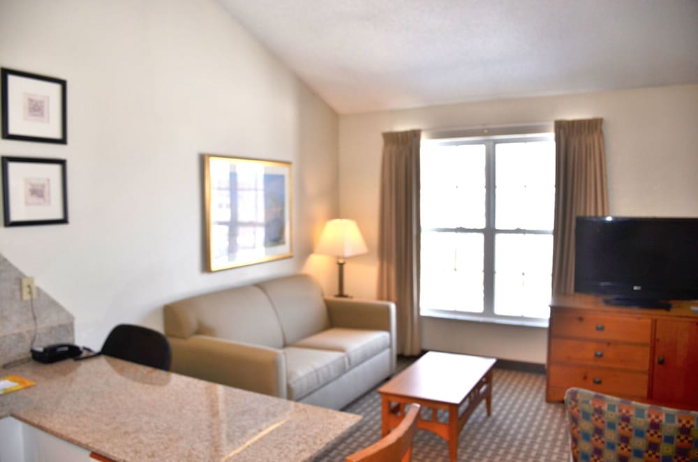 Cresthill Suites Syracuse - photo 7