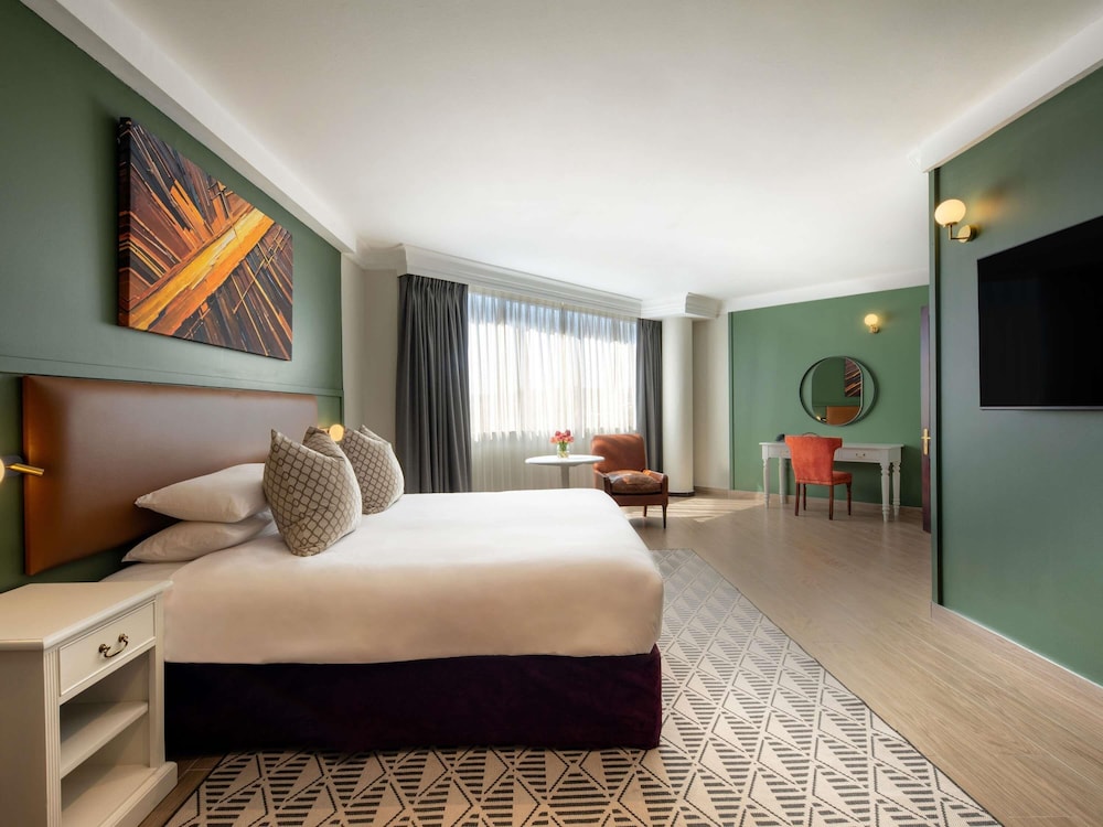 Movenpick Windhoek Hotel — 5-Star Luxury Hotel in Windhoek, Namibia