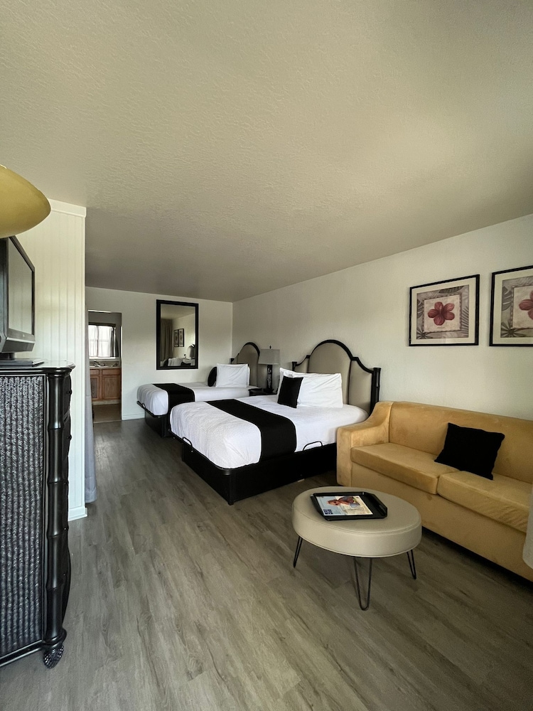 Holiday Isles Resort - photo 96