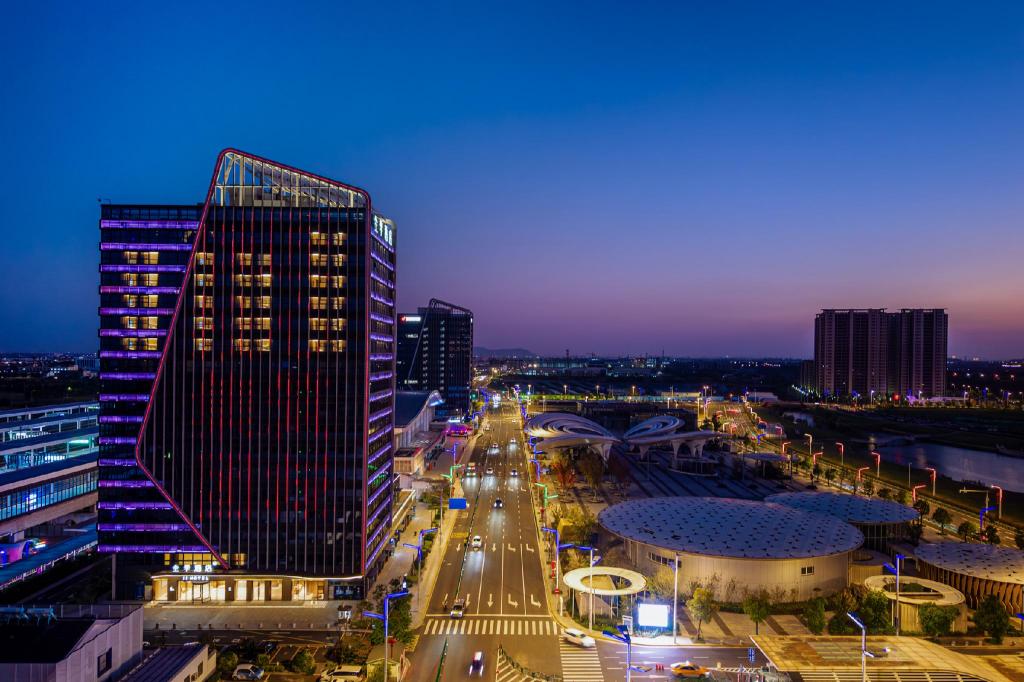 Ji Hotel Zhangjiagang High Speed Railway Station in Zhangjiagang, People's Republic of China