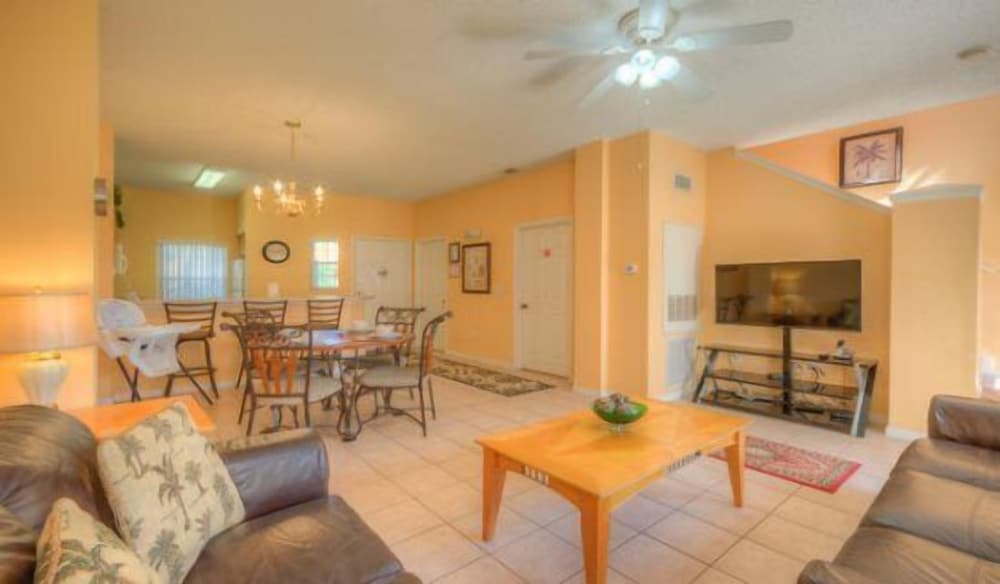 Emerald Island Resort Townhome 3 Bedroom Townhouse - photo 11