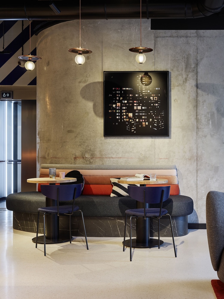 Tribe Paris Saint Ouen — Saint-Ouen — photo 2