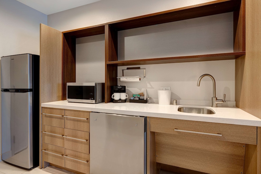 Home2 Suites by Hilton Las Vegas Northwest - photo 17