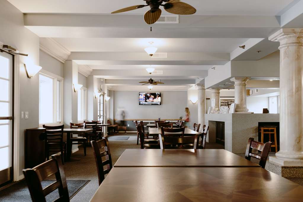 Tamarack Beach Resort Hotel - photo 28