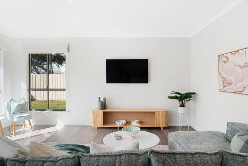 Crimson Ridge Wines Vines and Dine — hotel in Nuriootpa