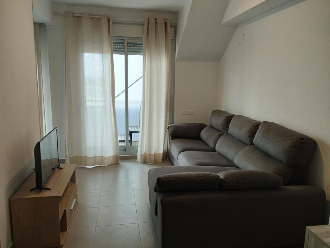Atico Con Hidromasaje Terraza Y Piscina En Ebrehogar — Amposta — photo 2