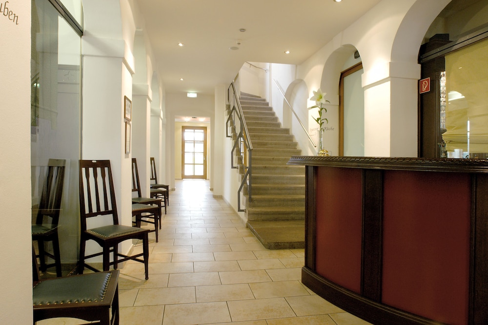 Hotel Alter Pfarrhof — Nabburg — photo 3