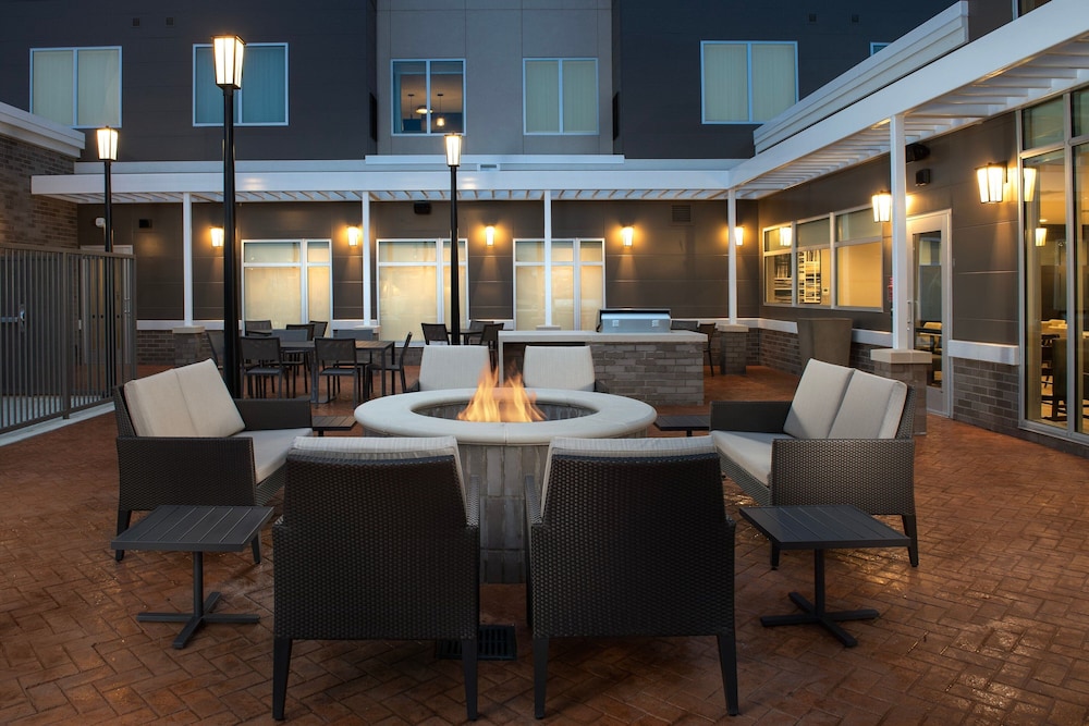 Residence Inn By Marriott Dallas Grand Prairie - photo 32
