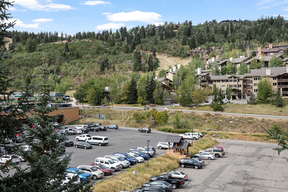 Powder Run 2 Bedroom Condo By All Seasons Resort Lodging - photo 31