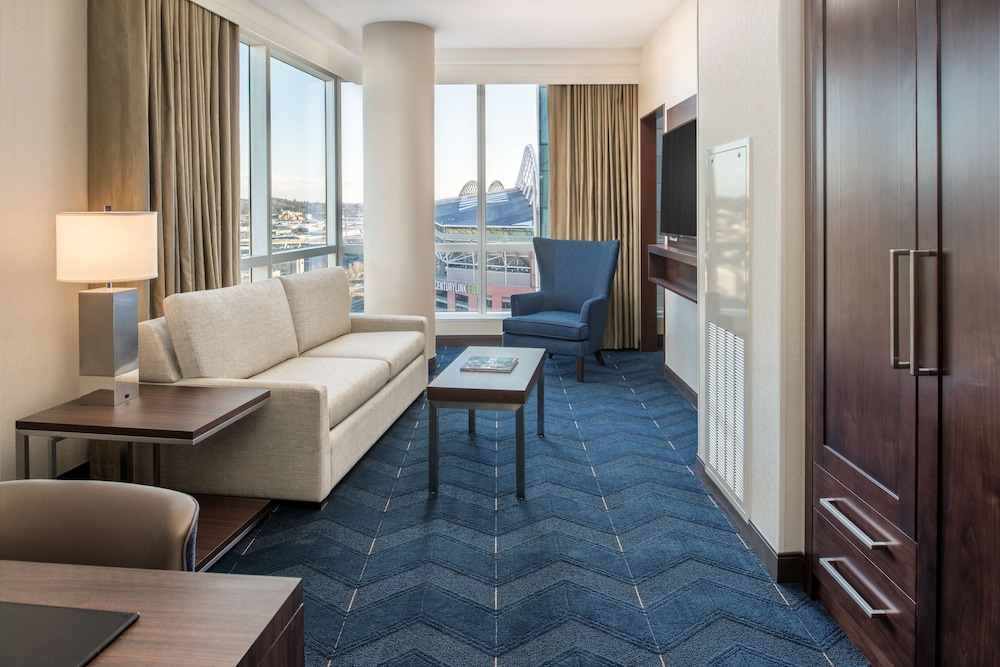 Embassy Suites by Hilton Seattle Downtown Pioneer Square - photo 36
