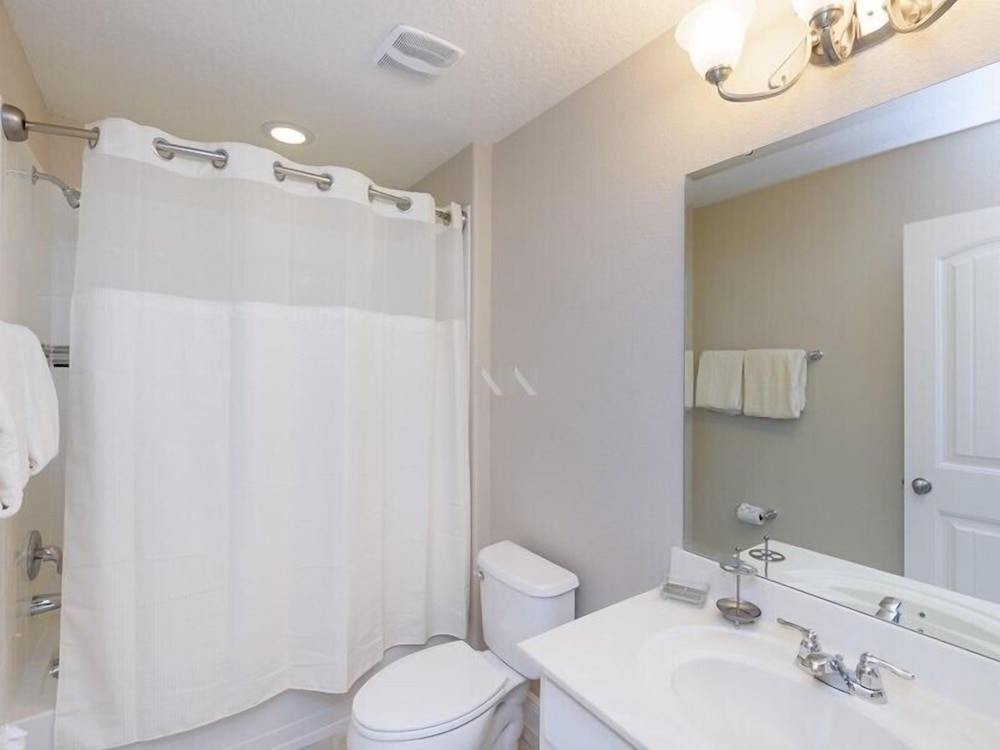 Fv61783 Solterra Resort 5 Bed 4.5 Baths Villa - photo 15