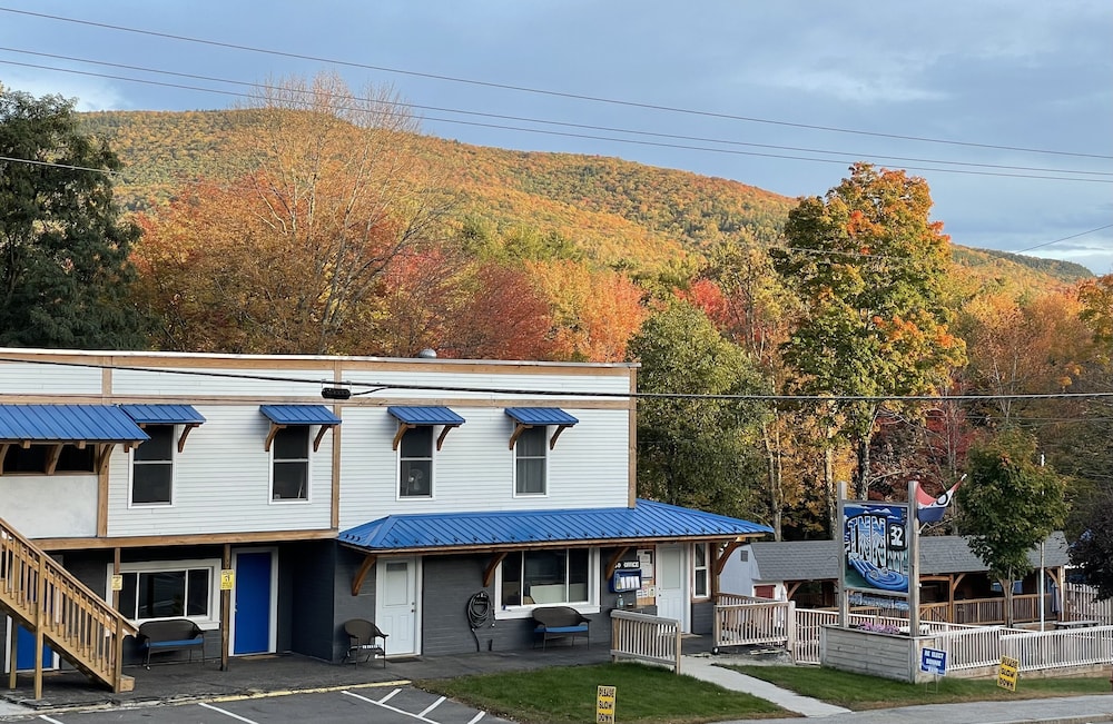 Inn 32 - photo 30